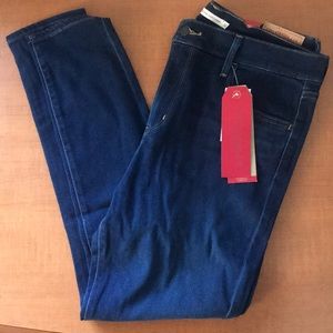 Levi’s skinny jeans NWT